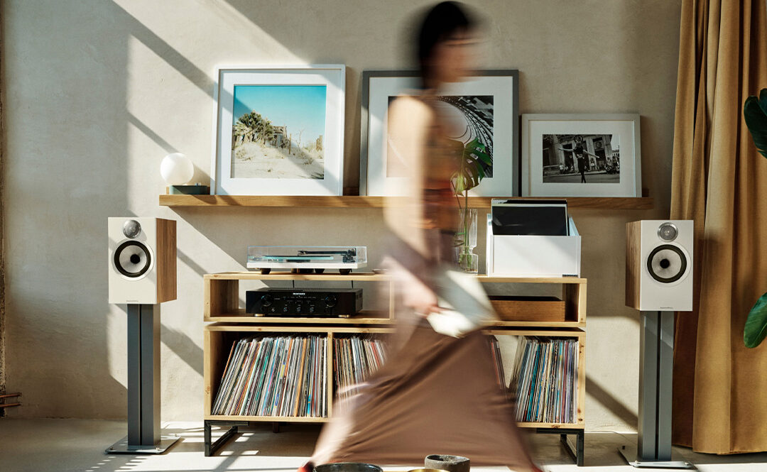Bookshelf vs. Floorstanding Speakers: Finding the Perfect Fit for Your Audio Setup