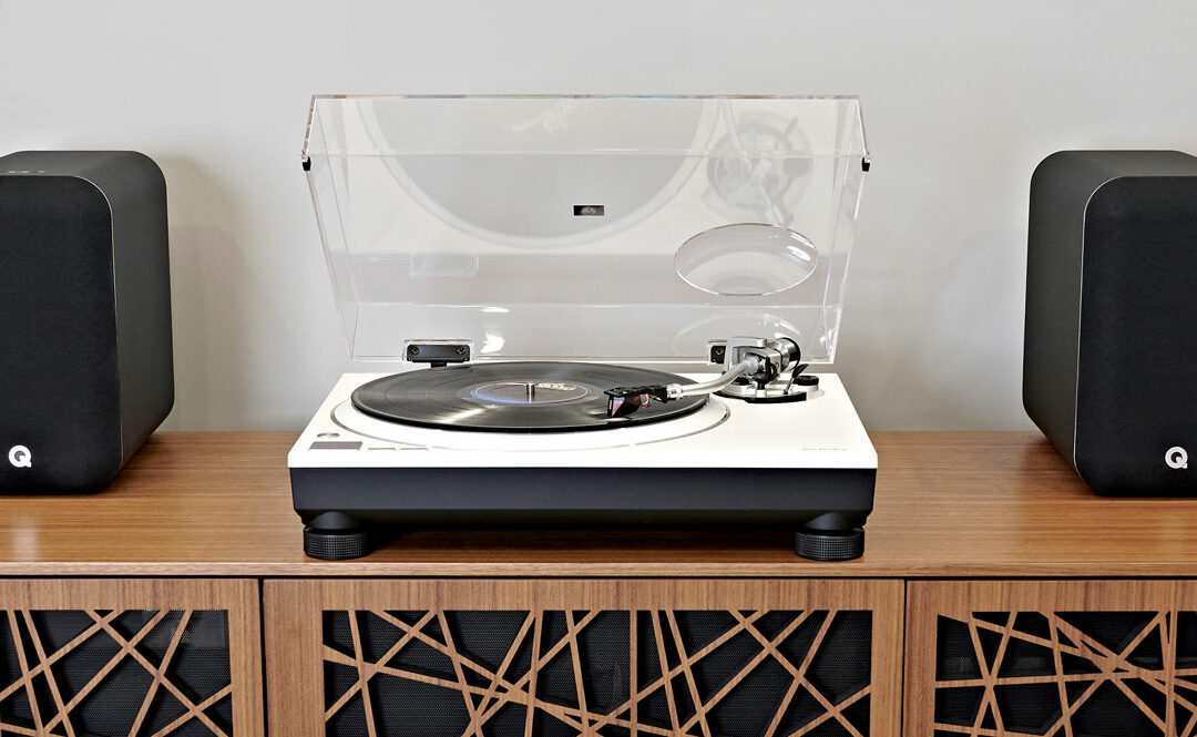 Does Vinyl Sound Better? Here’s How it Compares to Digital