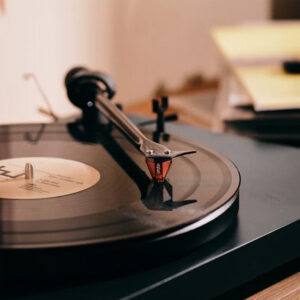 Ortofon 2M Red Moving Magnet Cartridge