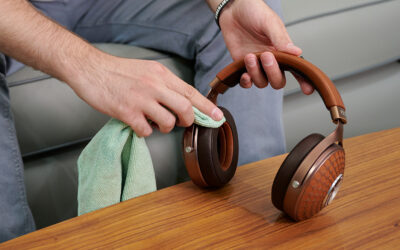How to Clean Your Headphones and Keep Them in Good Condition